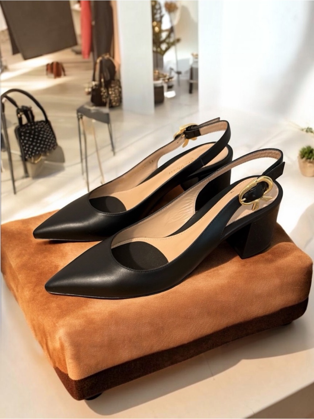 Gianvito Rossi Black Vitello Glove Pumps